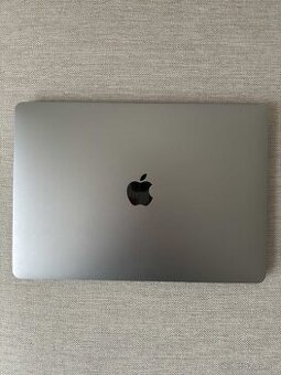 Macbook Pro 13’, 256gb, rok 2017, Space grey - 1