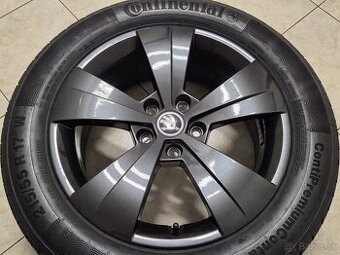 black ŠKODA r17 + Continental 90%