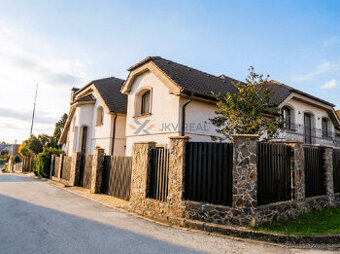 Výnimočná rodinná vila pre pokojný rodinný život - Ružindol