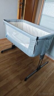 Detská postieľka a uzol