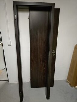 Dvere zo zarubnou 60cm