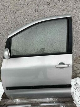 Náhradné diely na VW Sharan