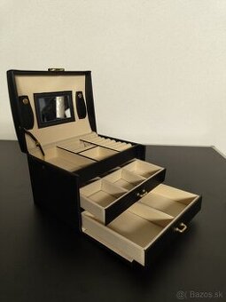 Elegantná čierna šperkovnica so zrkadlom – Viacúrovňová