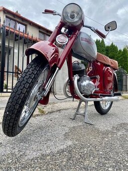 Jawa ČZ 150 typ 352 z roku 1955
