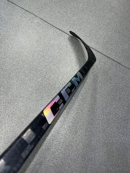 Hokejka CCM Trigger 9 Pro
