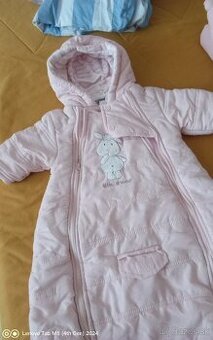 Bledunko ružový overalik s oveckou