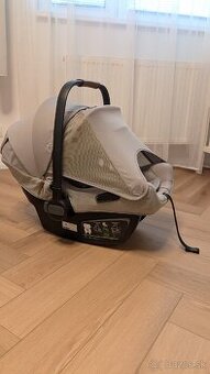 Vajíčko Nina pipa next hazelwood