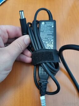 Adaptéry k notebookom HP a DELL