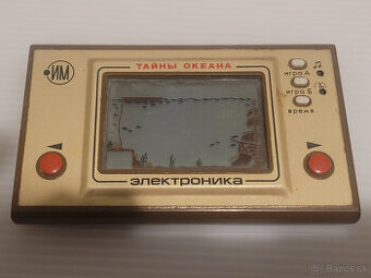 predám sovietsku ručnú hraciu konzolu elektronika
