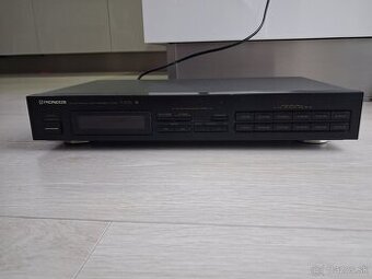 Predám tuner Pioneer F201
