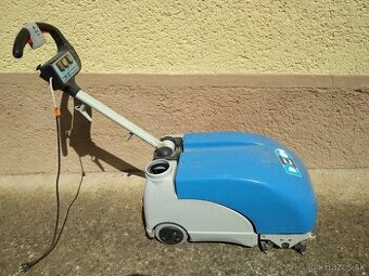 Podlahový umývací stroj DEC 380, NA NAHRADNE DIELY