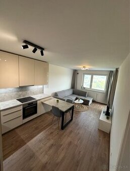 Dvojizbový byt na prenájom, Bytča, Thurzové sady