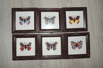 Vyšívané motýle
