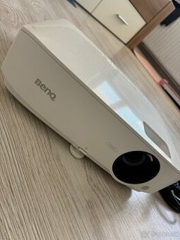 Projektor BENQ