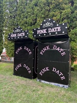 pink date automaty