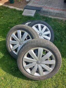 Disky 5x112 r16 a puklice  r16 original volkswagen