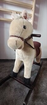 hojdaci konik vyhravaci