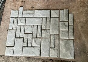 Betónový obklad dekor lámaný kameň - 1