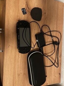 PSP E1004