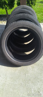pneu Nexen Nfera su1 245/45 r18