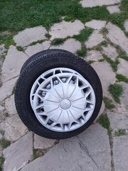 Letne pneu 215.65.16c
