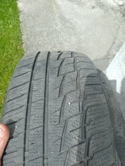 245/45 R18 - 1