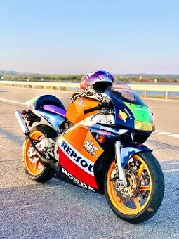 Honda NSR250R MC21