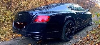 BENTLEY CONTINENTAL GT V8
