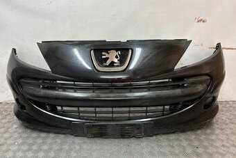 Peugeot 207 2006r predný nárazník