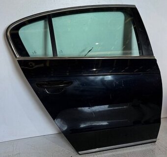 VW PASSAT B7, sedan, prave zadne dvere, KOMPLETNE