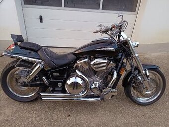 Honda VTX 1800 r.v 2003