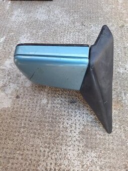 Mercedes w124 prave zrkadlo - 1