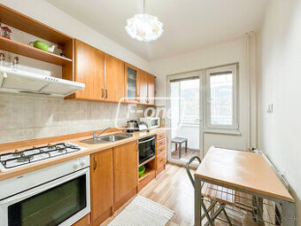 Prenájom | 2-izbový byt po rekonštrukcii v Bytči, Bottova