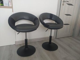 Barové stoličky