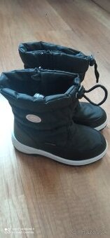 Predám detské čižmy č.32