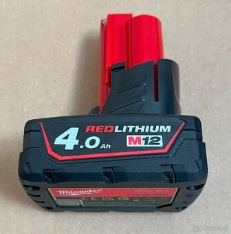 Milwaukee batéria M12 B4 4Ah 12V Li-ion