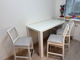 Predám IKEA barový stôl a stoličky - 1