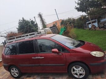 Peugeot 807 nepojazdny 8miest