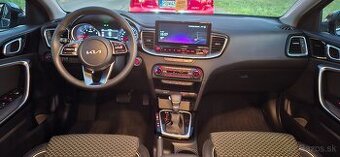 Kia Ceed SW 1.5 T-GDI Automat 2025 v Záruke