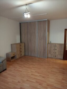 1-izbovy byť na prenájom - 1