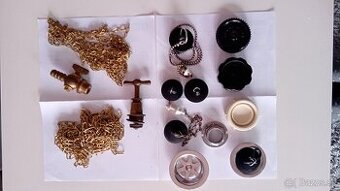 Retro materiál - doplnky na vodovodné batérie, radiátory..