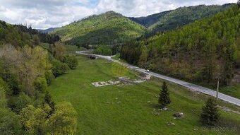 Pozemok so staveb. povolením a základ. doskou v obci Mlynky