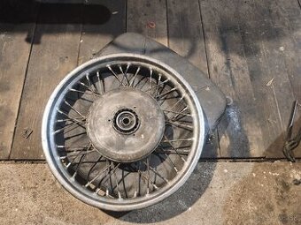 Zadné koleso Jawa kyvačka 250/353