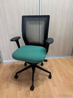 Predám kancelarsku stoličku Vitra. ID Air