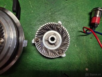 nahradne diely na mlyncek DF54