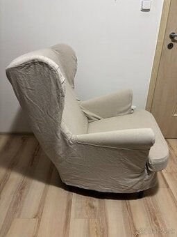 Predam 1 velmi zachovalý ušiak.