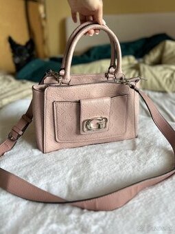 Original kabelka Guess, baby pink ruzova
