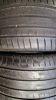 Predám 2ks jazdené letné 255/35r19-100Y Michelin