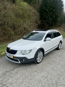 Škoda Superb Scout 2.0 TDi 4x4 DSG PANO