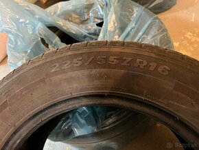 Predam letné pneu 225/55 r16